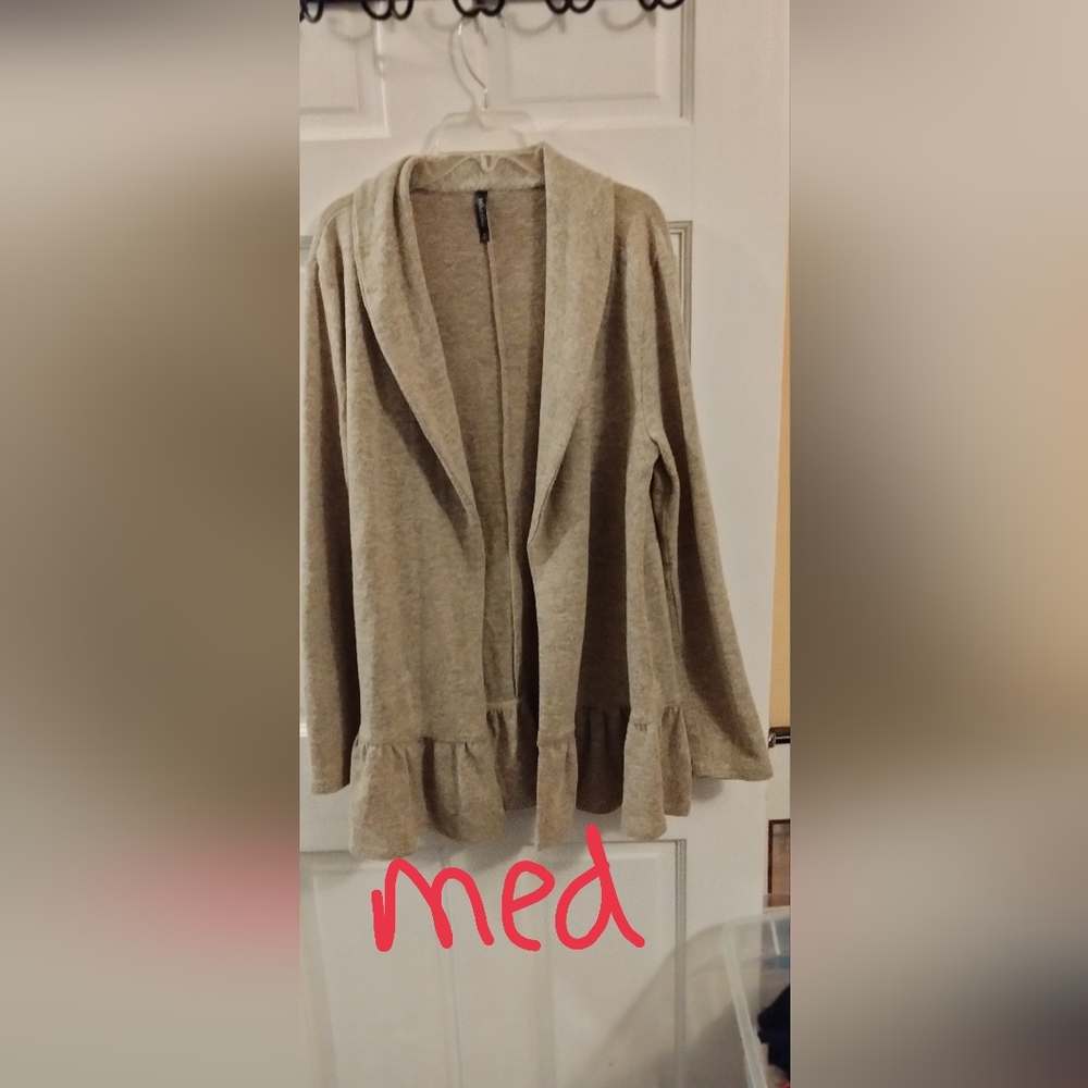 Massini Beige Women's Cardigan